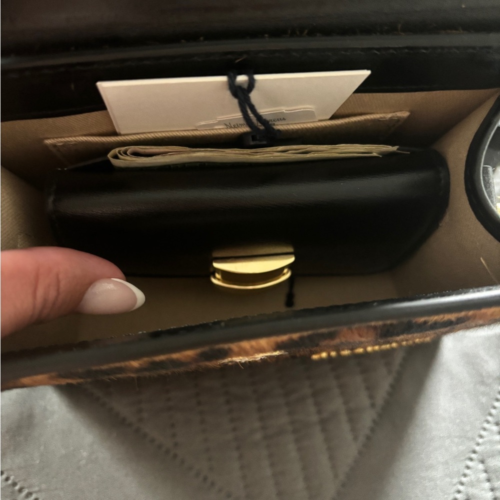 Jacquemus Le Chiquito Moyen Leopard Top-Handle Bag - Picture 6 of 7